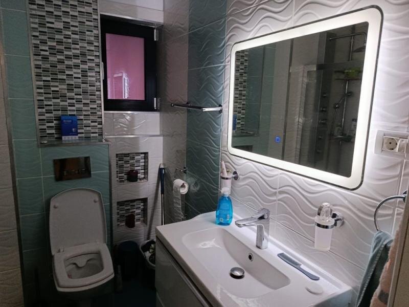 1 Decembrie ap 2 camere de inchiriat
